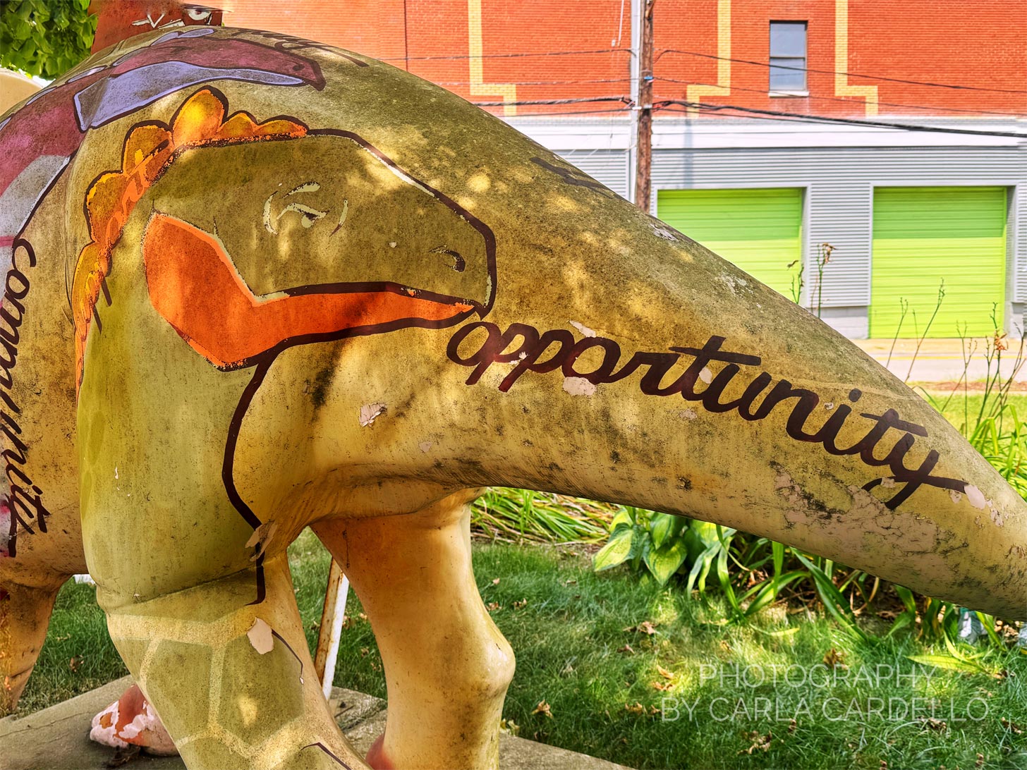 Bill Dollarsaurus Pittsburgh Dinosaur Statue