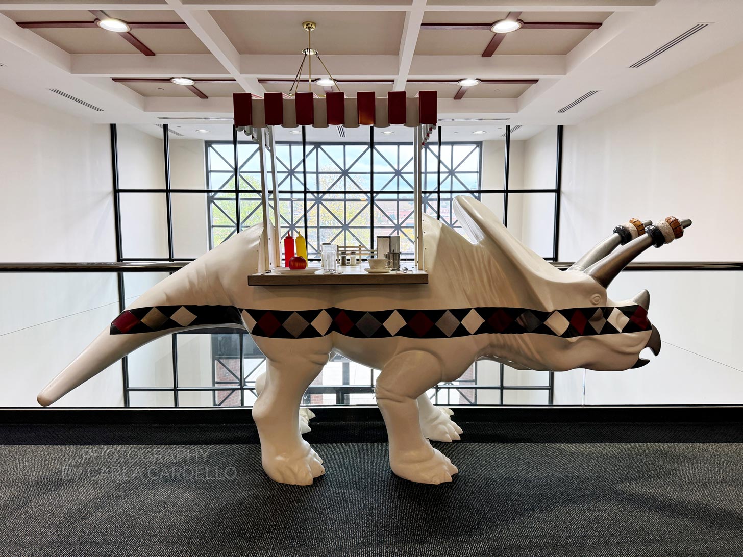 Dinersaurus Pittsburgh Dinosaur Statue