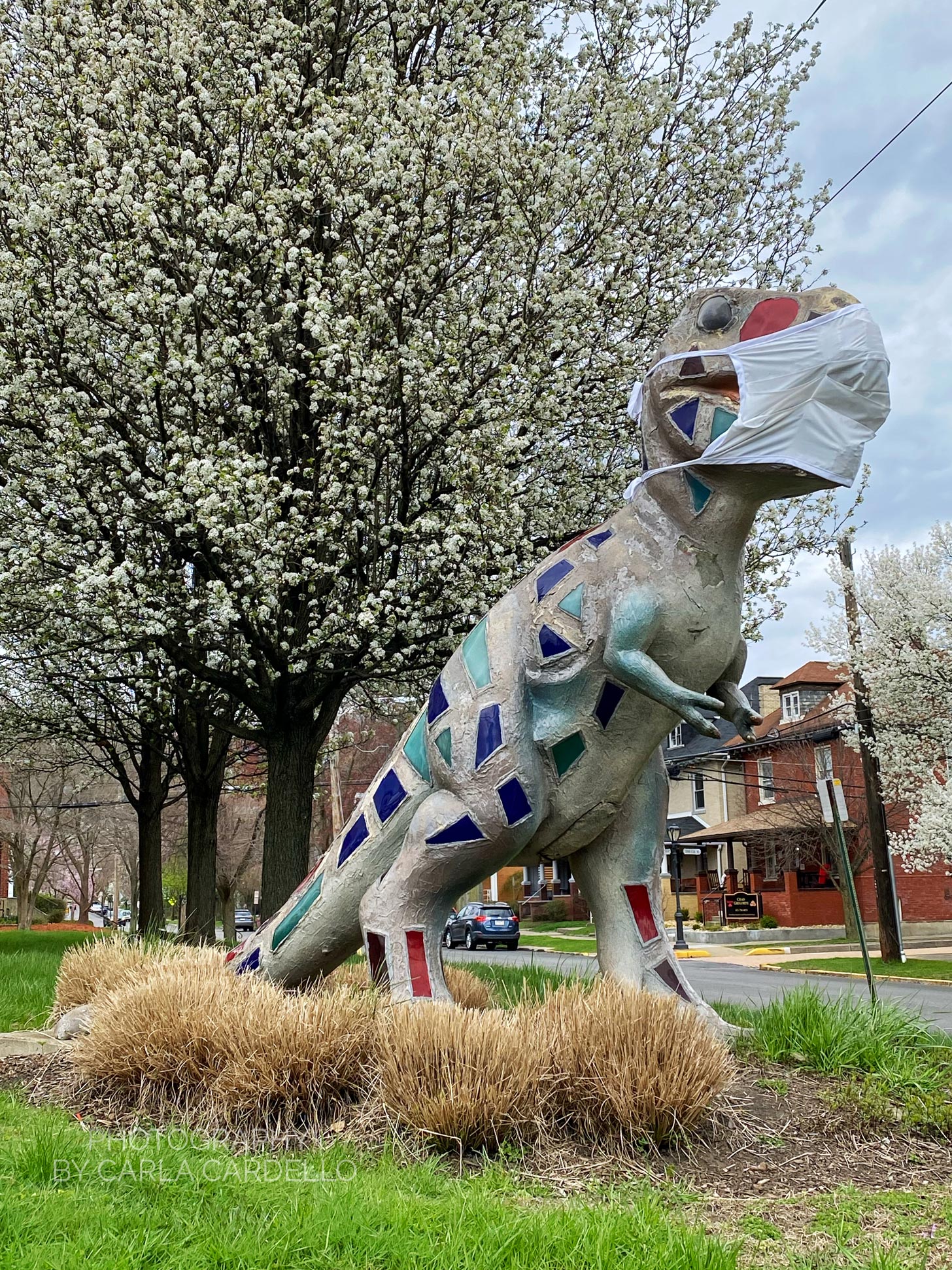 Lunasaurus Lux Pittsburgh Dinosaur Statue