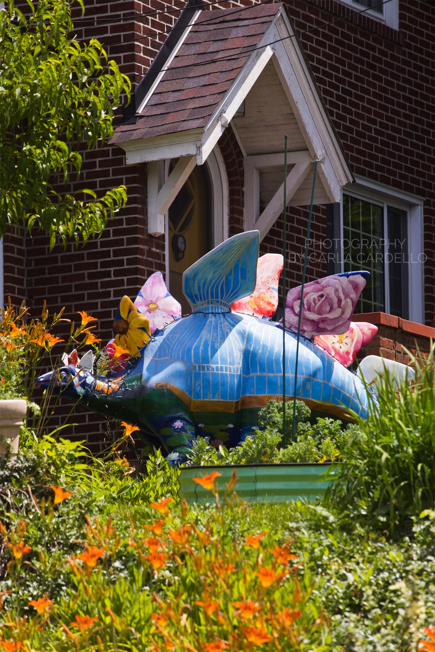 Stegoflorus Pittsburgh Dinosaur Statue