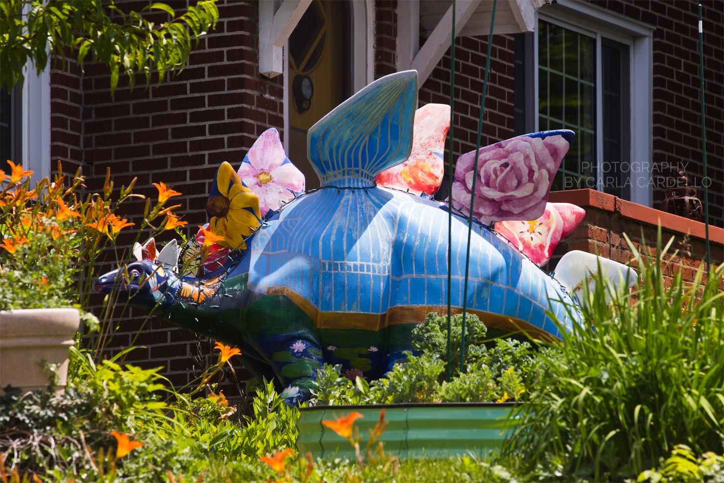 Stegoflorus Pittsburgh Dinosaur Statue